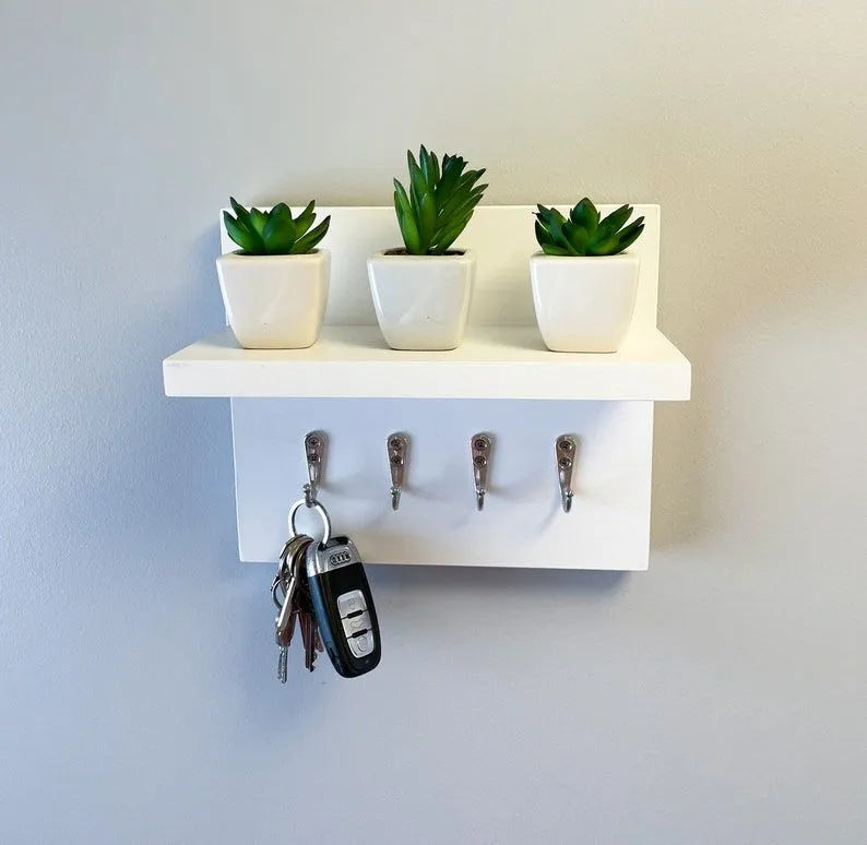 Woodpoint3, wall decor keychain holder with shelf for decoration figurines home decor item